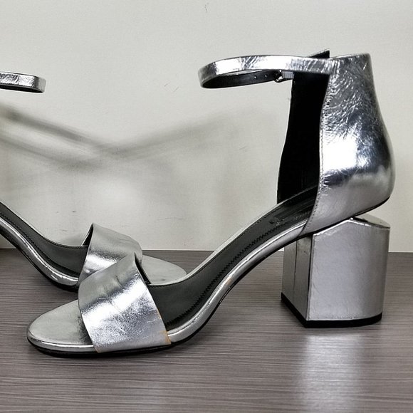 Alexander Wang Abby Silver Metallic Leather Sandals, Womens Size 9 / 39 - Picture 6 of 10